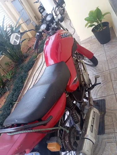 Moto a venda