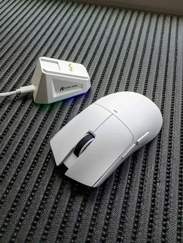 LACRADO - Mouse Attack Shark X11 - Pronta Entrega