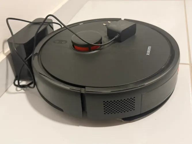 Robô aspira e passa pano Xiaomi