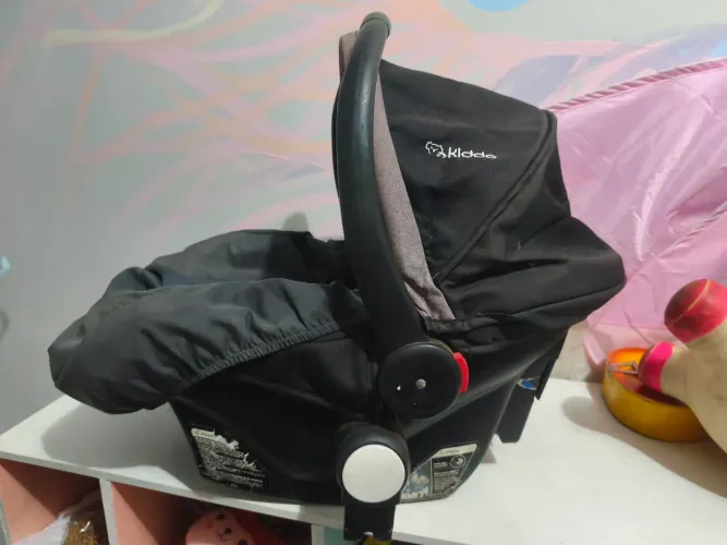 Bebê conforto Kiddo