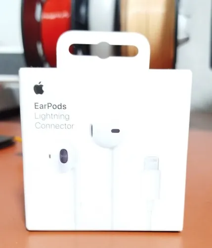 EarPods Lightning Connector