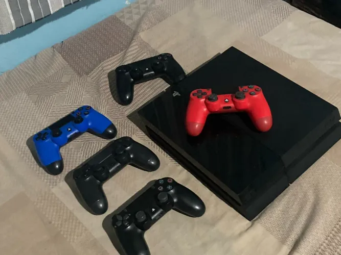 PS4 FAT | 5 CONTROLES | 500GB