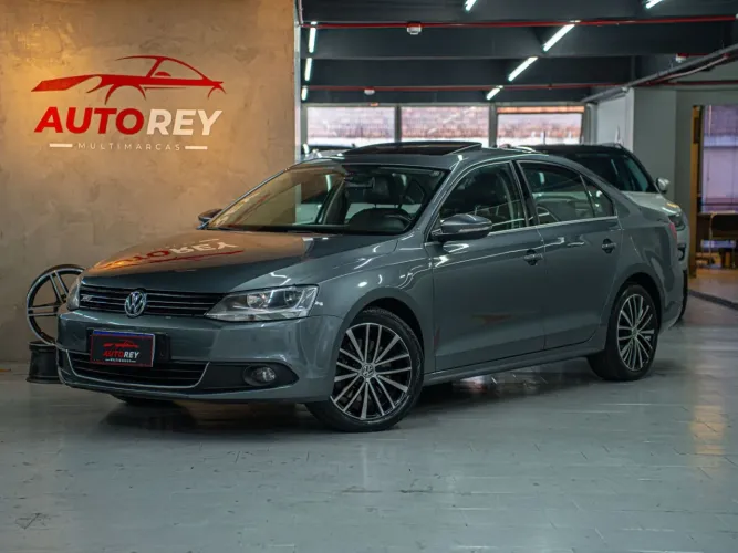 Volkswagen Jetta Highline 2.0 TSI 16V 4P Tiptronic 2014
