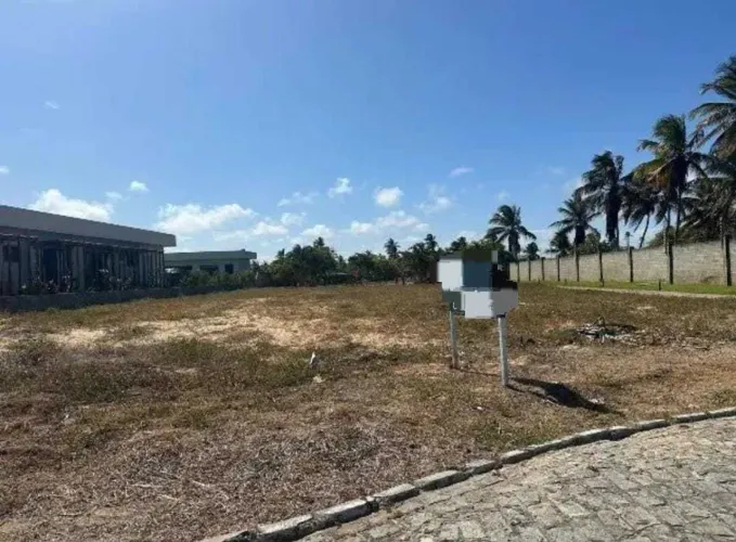 LOTE NO THAI RESIDENCE - M.CC - 900M²- QUITADO - PÉ NA AREIA