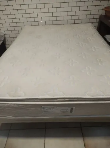 Cama box 
