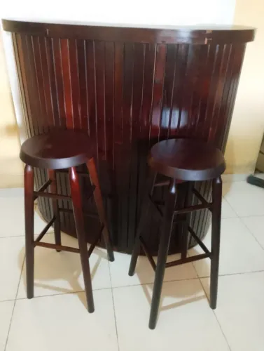 Balcão/Bar c/ banquetas 