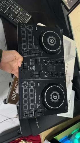 Controladora Pioneer DJ DDJ-200 Smart DJ Controller