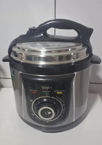 Panela de pressão elétrica