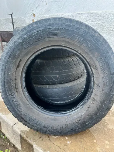 PNEUS ARO 16 PICK UP BUGRE
