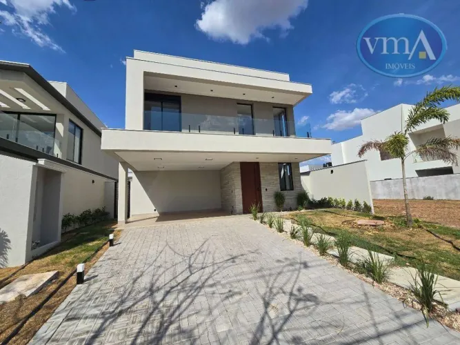 Vendo sobrado novo, 340,22 m², 4 suítes, Condomínio Alphaville 2, Região Jardim Itália, Cu