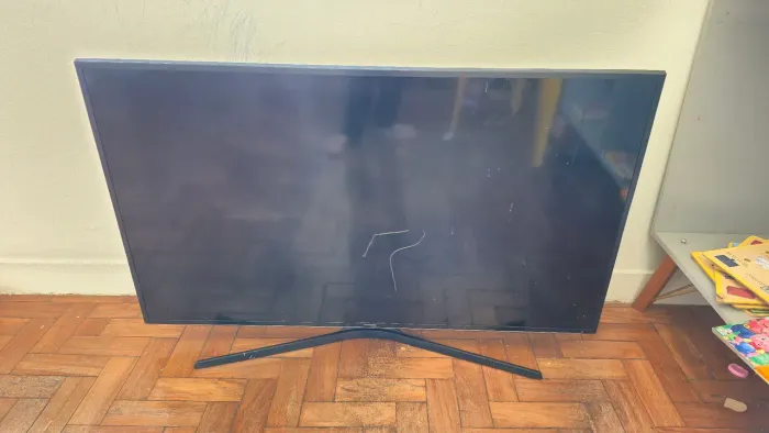 Tv Samsung 50 com defeito para doação