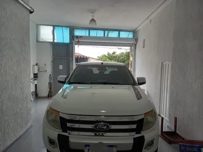 Ford Ranger XLT 2.5 16V 4X2 CD Flex 2014