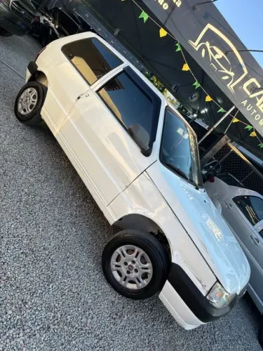 Fiat Uno Furgão 1.0 Fire Flex 8V 3P 2013