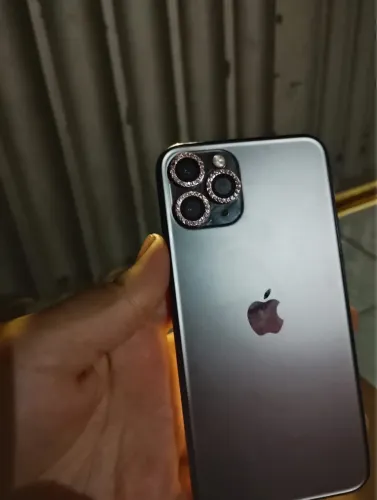 Vende-se iPhone 11 Pro