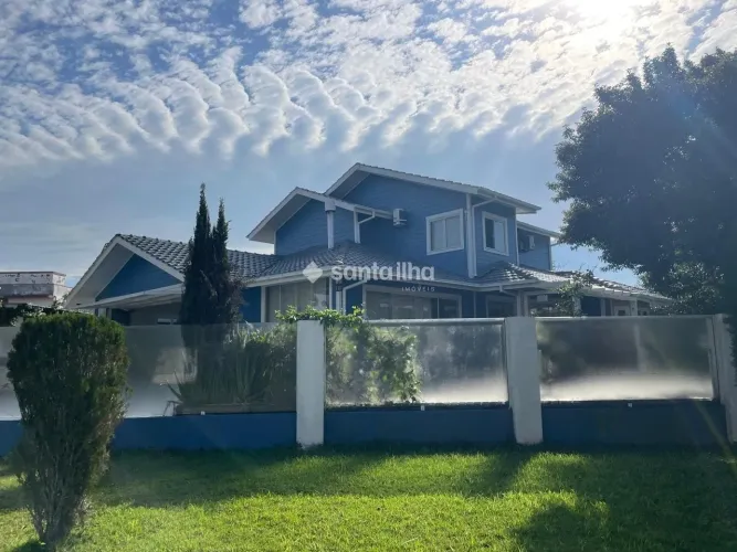 Casa com 4 dormitórios à venda, 202m² - Campeche - Florianópolis/SC