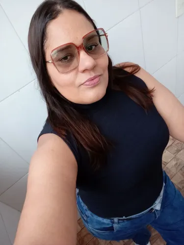 Auxiliar de limpeza, ajudante de cozinha 