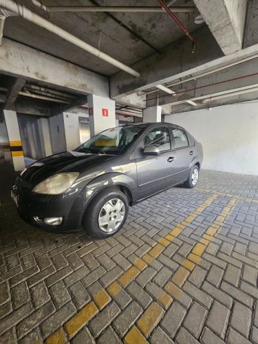 Imagem de Fiat Uno Vivace Celeb. 1.0 EVO F.flex 8V 5P 2014