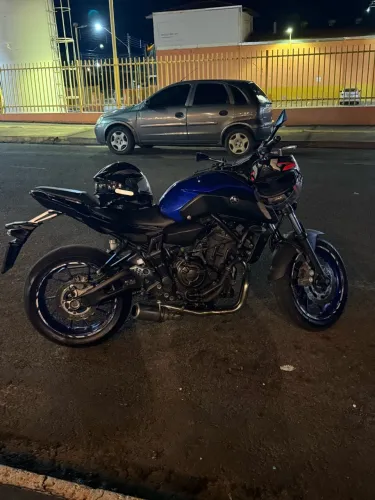 Vendo mt-07 2020 abs