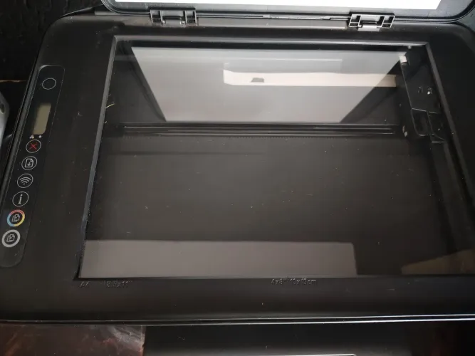 HP Desk Jet Ink Advantage 2774