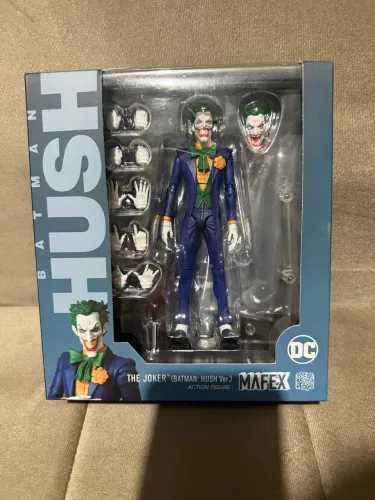 THE JOKER HUSH mafex