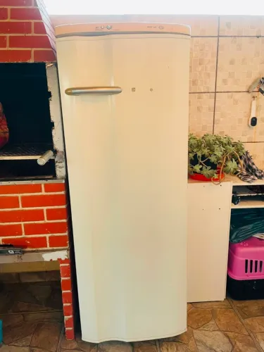 Geladeira em ótimo estado!