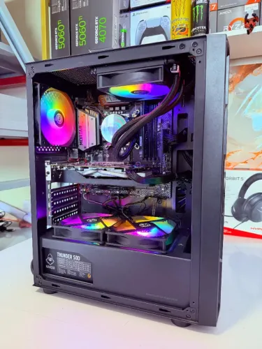 PC Gamer I5 9600K + RX 580 + 16GB DDR4 - Top