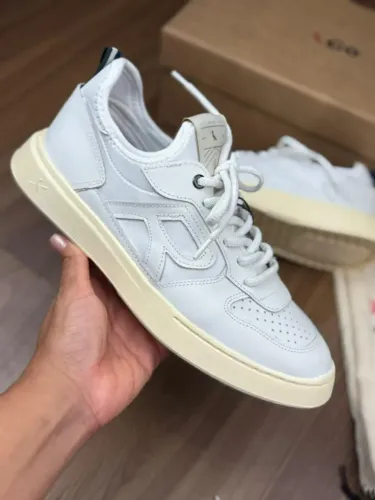 Sapatênis Reserva Type R Neo Couro Branco Gelo Masculino - Disponível 38 AO 43