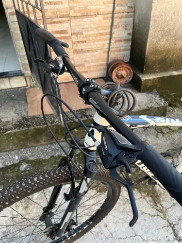BICICLETA LÓTUS