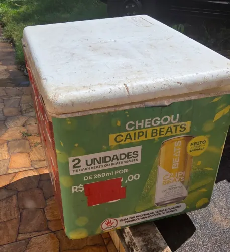 Caixa de isopor 200 lts