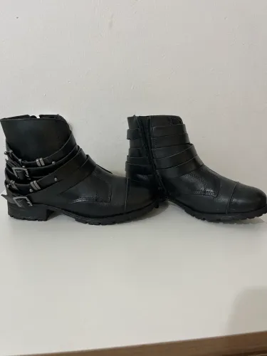 Bota marca prego 