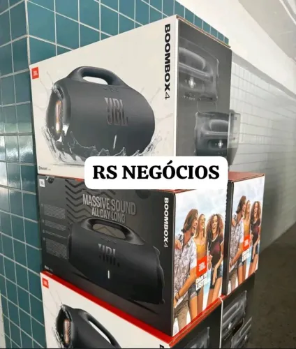 Bombox 4 Preta, Lacrada + Nota Fiscal (Até 12x)