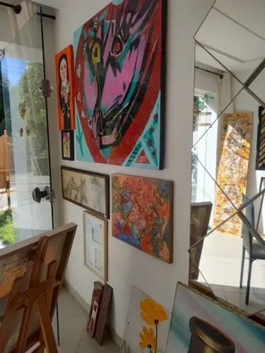 Molduras e artes