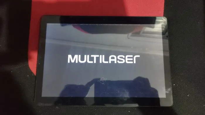 Tablet Multilaser M10, com defeito 