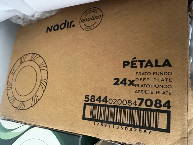 Prato novo branco 