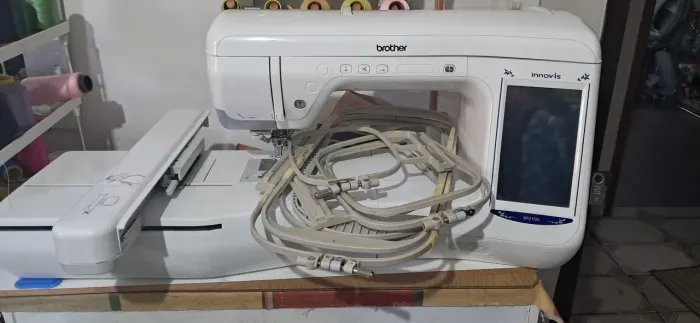 Vendo maquina bordado Brother brother bp 2100