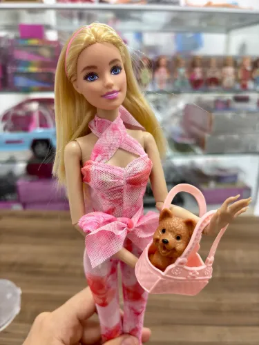 Barbie super modelo articulada 