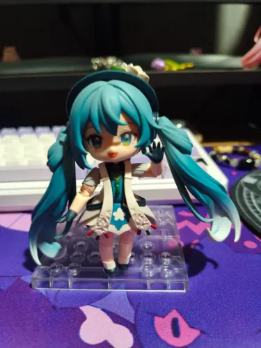 Hatsune Miku figure original Gacha chibi (articulada)
