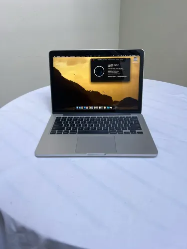 Macbook Pro retina 13