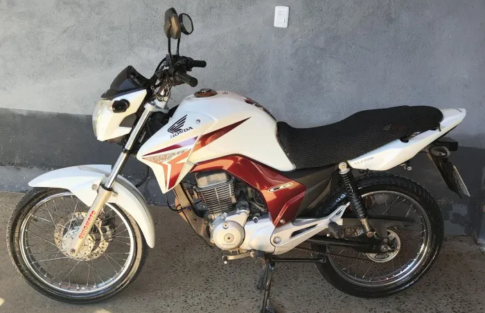 Moto Titan 2014