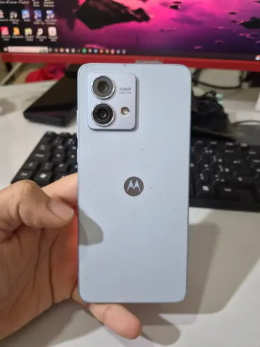 Motorola moto G84 256gb 8gb RAM seminovo aceito cartão de crédito