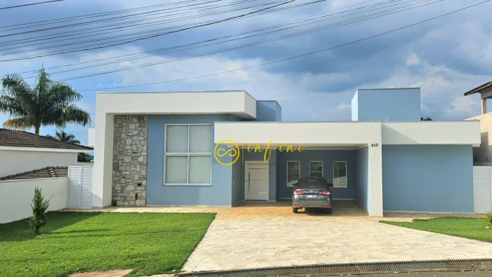 Casa de Condomínio com 3 Quartos à venda, 200 m² por R$ 1.390.000 - Residencial Green Vill