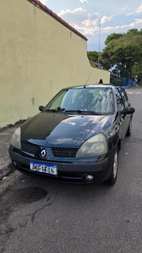 Renault Clio RT/ Privilège 1.6 16V 5P 2004
