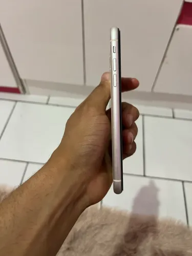 iPhone 11 128gb branco
