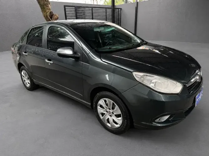 Fiat Grand Siena Attrac. 1.4 EVO F.flex 8V 2015