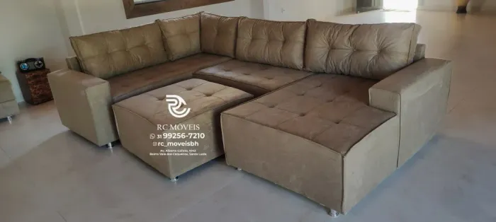 Sofá de canto Grande 3,10m com Chaise e Puff veludo D33 Premium