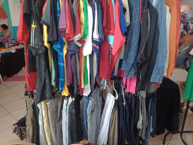 BERMUDAS, CALÇAS, CAMISAS, JAQUETAS MASCULINO 