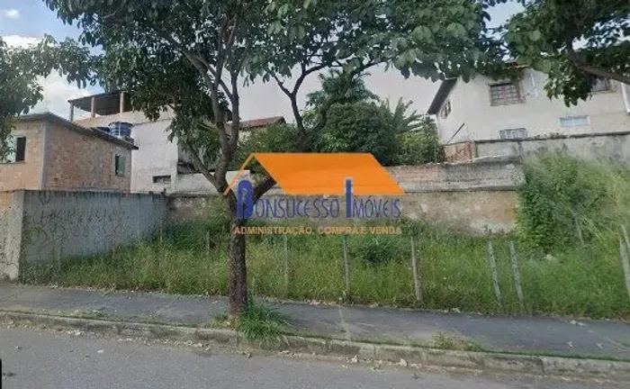 Lote comercial no bairro Santa Mônica, Belo Horizonte/MG