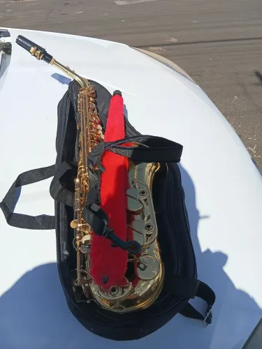 Sax alto em mib.