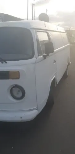 Volkswagen Kombi Furgão (álcool) 2001