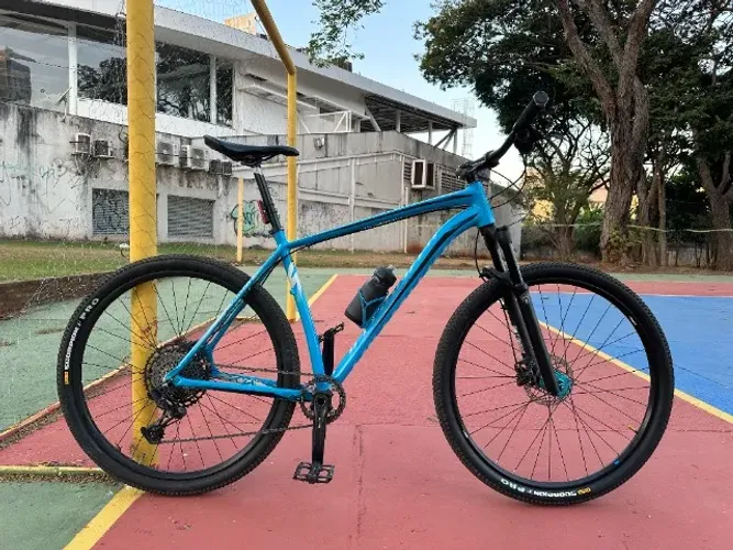 Bicicleta SPECIALIZED CRAVE Tam.21 Aro 29 12V